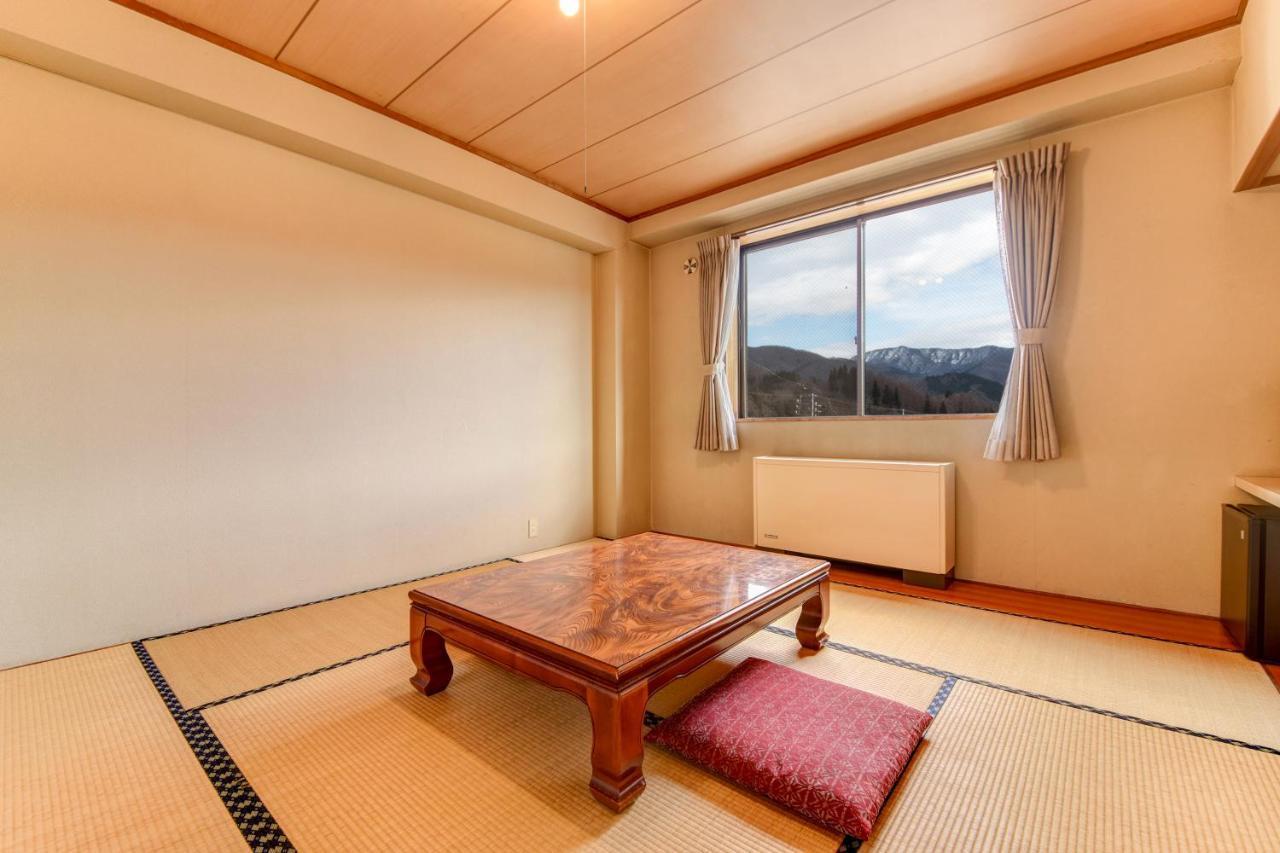 Hotel La Montagne Furuhata Hakuba Zewnętrze zdjęcie