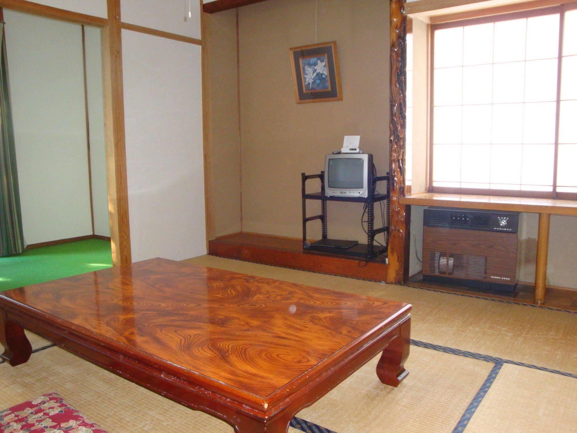 Hotel La Montagne Furuhata Hakuba Zewnętrze zdjęcie